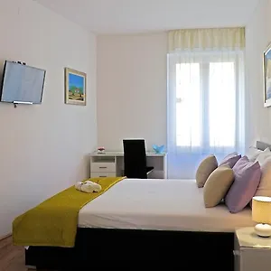 A&m And Guest house Split
